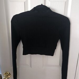 Forever 21 Black Long Sleeve Crop Top